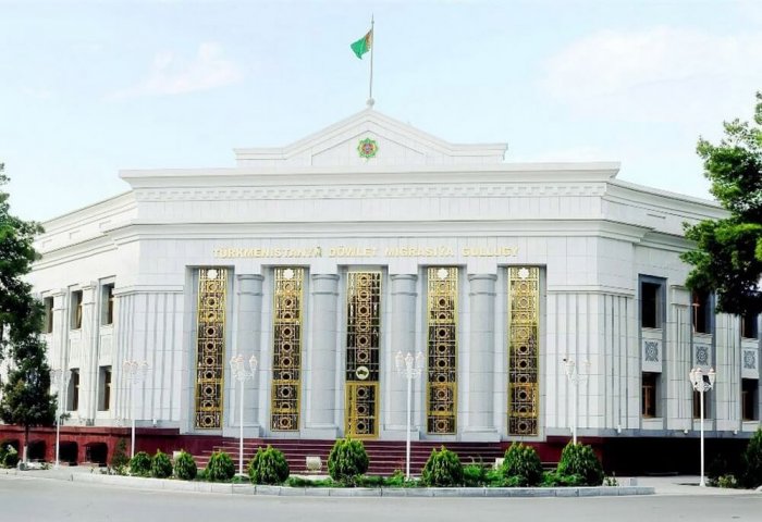 Türkmenistan Devlet Başkanı Devlet Göç İdaresi’nin yeni başkanını atadı Türkmenistan Devlet Başkanı Devlet Göç İdaresi’nin yeni başkanını atadı