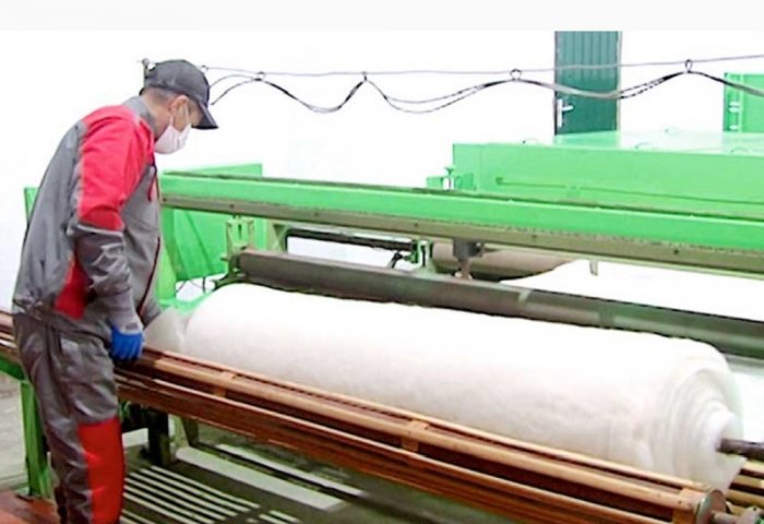 “Rysgally pagta” türkmen kärhanasy sintepon önümçiligini ýola goýdy “Rysgally pagta” türkmen kärhanasy sintepon önümçiligini ýola goýdy