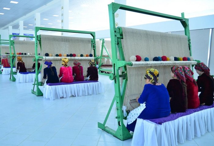 New Turkmen Carpet Enterprise in Bayramali to Employ 150 People New Turkmen Carpet Enterprise in Bayramali to Employ 150 People