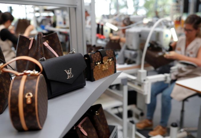 “Louis Vuitton” 1,500 täze hünärmen işe alar