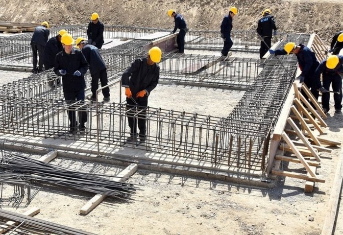 Saýlanan Bina Constructs New Community Center in Northern Turkmenistan
