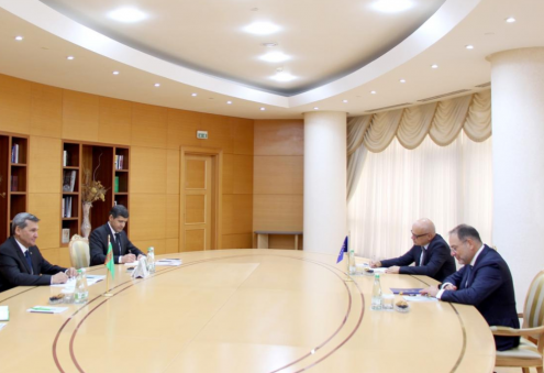 Turkmen Foreign Minister Meets Newly Appointed EU Ambassador