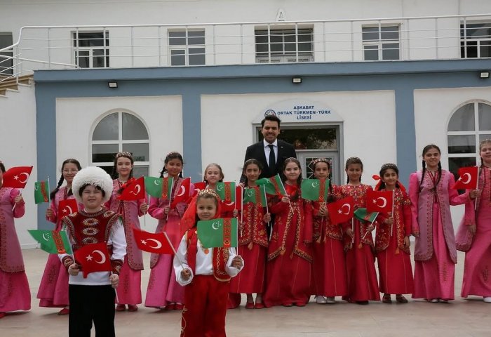 YTB-niň ýolbaşçysy Türkmenistana sapar bilen geldi YTB-niň ýolbaşçysy Türkmenistana sapar bilen geldi