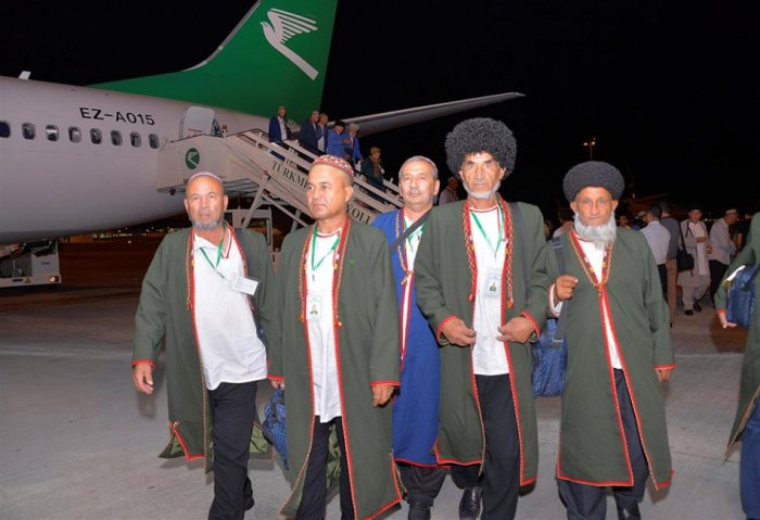 160 туркменских паломников отправятся в Мекку