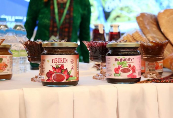 Abadan üretim tesisi, yeni reçel çeşitlerinin üretimine başladı Abadan üretim tesisi, yeni reçel çeşitlerinin üretimine başladı