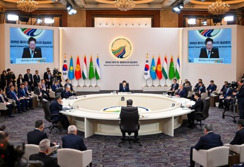 Turkmen President Attends First Central Asia — South Korea Summit