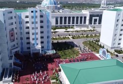 Residents Receive Keys to New Apartments in Arkadag