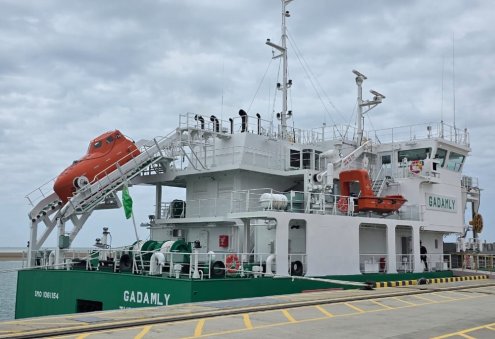 Президент Туркменистана дал старт первому рейсу сухогруза Gadamly
