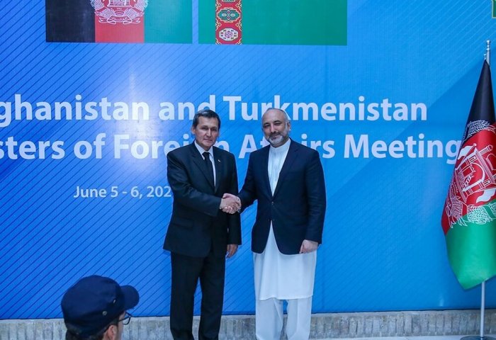 Туркменистан и Афганистан укрепляют транспортные и торговые связи