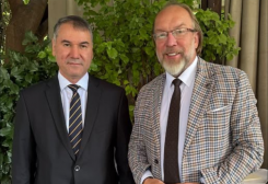 Turkmen Ambassador Discusses Trade, Economic Cooperation With Ukraine CCI President