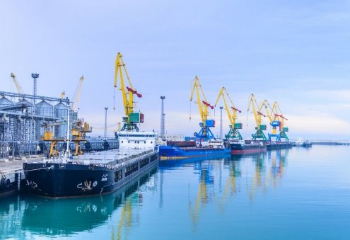 Turkmen, Kazakh Ports Discuss Development of Caspian Transport Routes