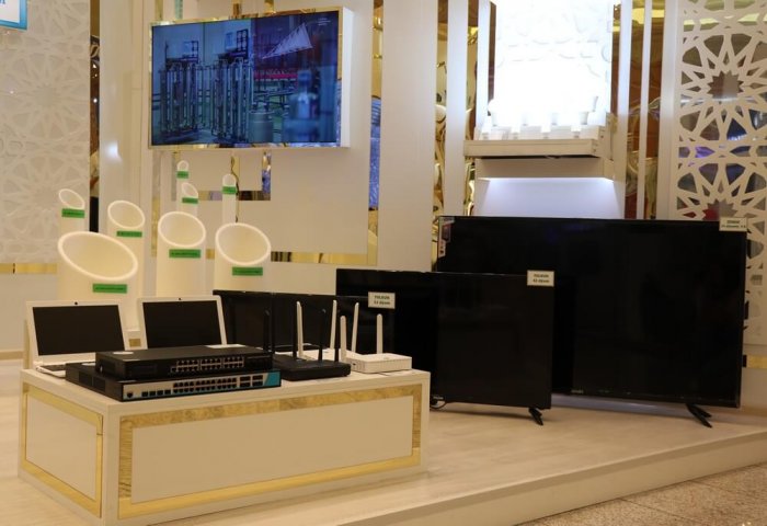 Первый официальный магазин «Aýdyň gijeler» открылся в Ашхабаде Первый официальный магазин «Aýdyň gijeler» открылся в Ашхабаде