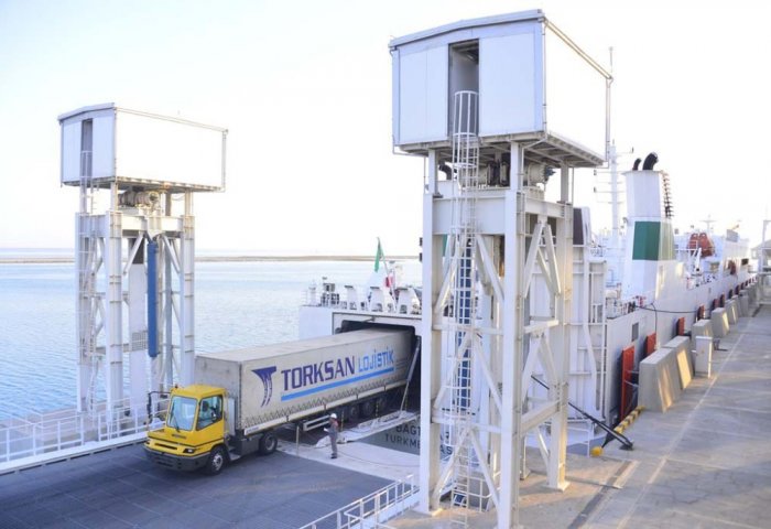 Gyrgyzystan-Ýewropa ulag geçelgesi Türkmenbaşy portunyň üstünden geçer Gyrgyzystan-Ýewropa ulag geçelgesi Türkmenbaşy portunyň üstünden geçer