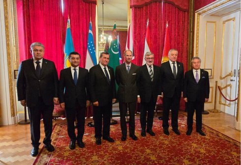 Turkmenistan Foreign Minister Meets With Prince Edward in London