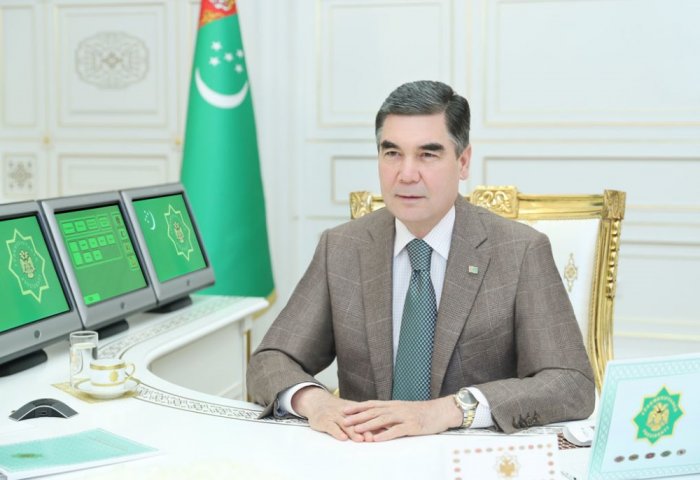 Türkmen Liderini doglan güni bilen gutladylar