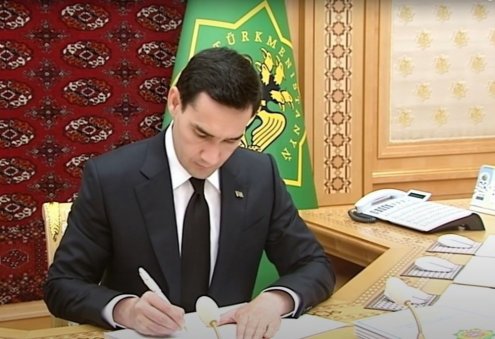 President Berdimuhamedov Signs Decrees on Agriculture, Intellectual Property