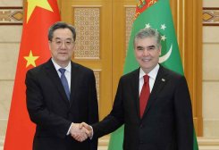 Gurbanguly Berdimuhamedov Meets With China’s First Vice Premier