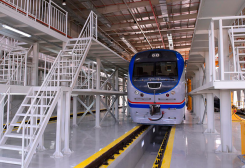 Turkmenistan Receives New Three-Section Freight Locomotives