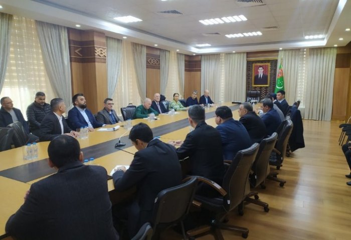 Türkmen wekiliýeti oba hojalygynda hyzmatdaşlyk üçin Niderlandlara sapar etmekçi Türkmen wekiliýeti oba hojalygynda hyzmatdaşlyk üçin Niderlandlara sapar etmekçi