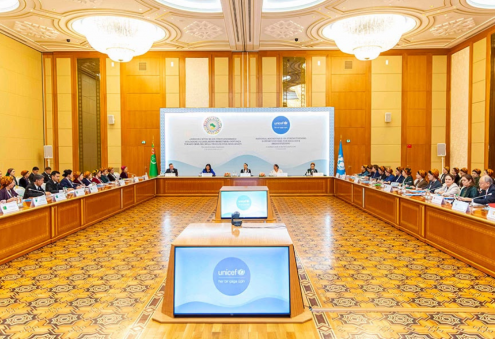 Turkmenistan Holds Roundtable on Breastfeeding Support
