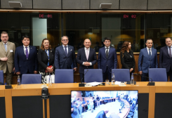 Turkmen Delegation Discusses Strategic Transport Connectivity at European Parliament