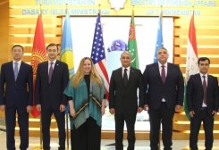 Ashgabat Holds C5+1 Secretariat Meeting