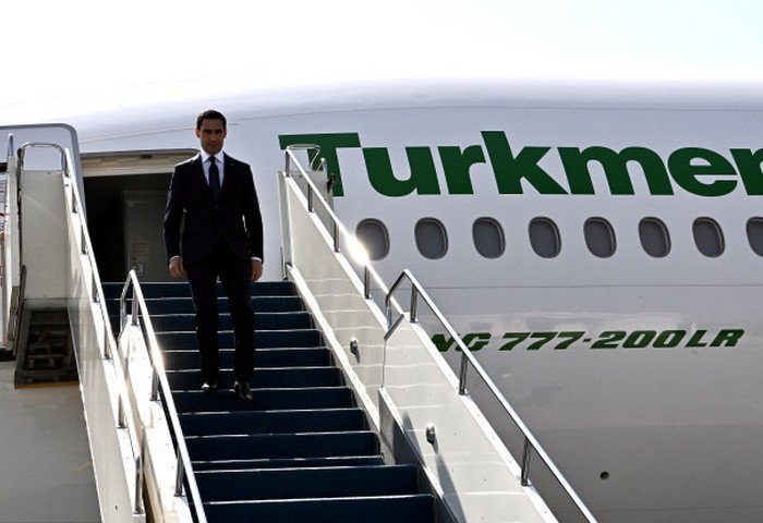 Türkmenistanyň Prezidenti “Merkezi Aziýa — Hytaý” sammiti üçin Astana bardy Türkmenistanyň Prezidenti “Merkezi Aziýa — Hytaý” sammiti üçin Astana bardy