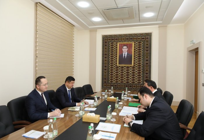 Özbegistan Türkmenistana bilelikdäki kärhanalary döretmegi teklip etdi Özbegistan Türkmenistana bilelikdäki kärhanalary döretmegi teklip etdi