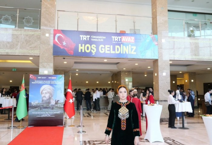 TRT Avaz представил два фильма о Махтумкули и городе Аркадаг TRT Avaz представил два фильма о Махтумкули и городе Аркадаг