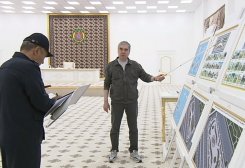 Gurbanguly Berdimuhamedov Inspects Second Stage of Arkadag City Construction 