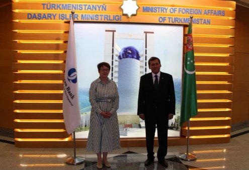 Turkmenistan, EBRD Sign Five Cooperation Memorandums