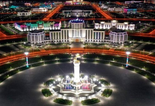 Президент Туркменистана поздравил жителей города Аркадаг с трёхлетием города