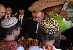 Putin To Visit Turkmenistan for CIS Summit