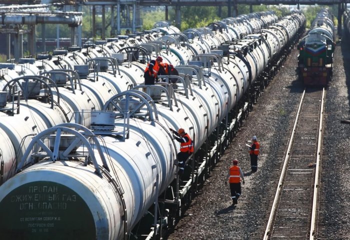 Tuesday Trades at Turkmen Commodity Exchange: LNG and Aviation Kerosene Tuesday Trades at Turkmen Commodity Exchange: LNG and Aviation Kerosene