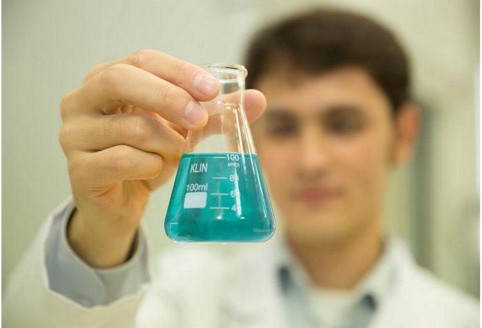 Turkmen Scientists Introduce New Technology For Production of Disinfectants