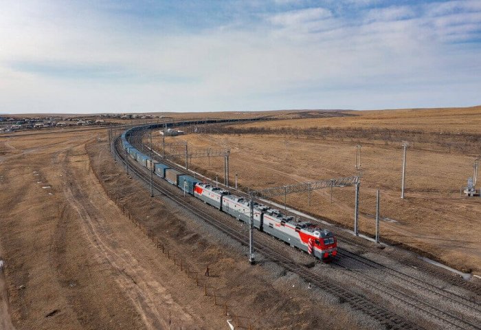 Первый грузовой поезд Россия - Саудовская Аравия прошел через Туркмениcтан