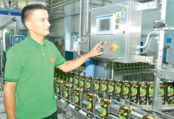 Company Ak Ýaprak Produces 1,200 Tons of Juice Monthly