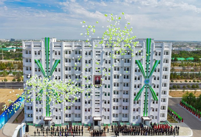 Parahat-7 to Add 13 Residential Buildings and Park Parahat-7 to Add 13 Residential Buildings and Park