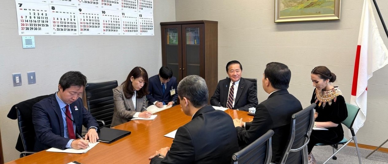 Türkmen wekiliýetiniň Ýaponiýanyň Premýer-ministriniň ýörite geňeşçisi Akihisa Nagaşima bilen duşuşygy, 2025-nji ýylyň 17 – 19-njy fewraly, Tokio, Ýaponiýa (Surat: mfa.gov.tm)