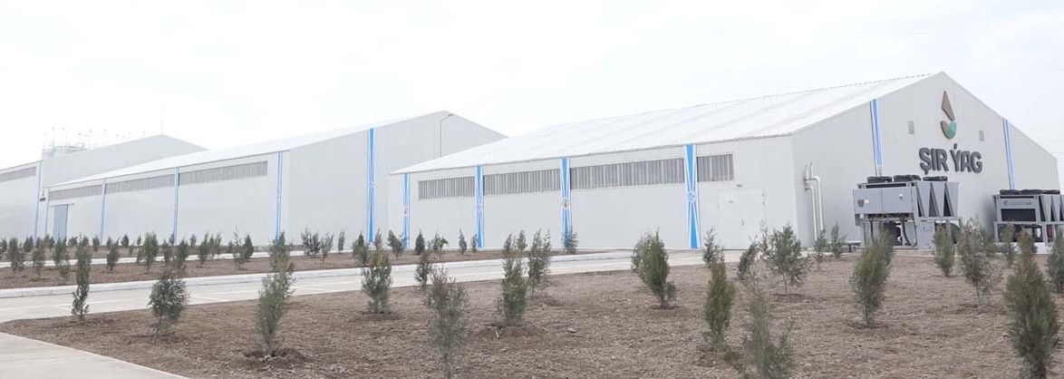 "Şir ýag” haryt nyşanly mineral we sintetiki ýaglaryny öndürýän kärhana, Lebap welaýaty, Türkmenistan.