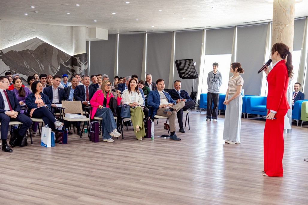 FinFest Turkmenistan 2025, 19 апреля, 2025 г., Ашхабад, Туркменистан (Фото: ХО Açyk ýürek)